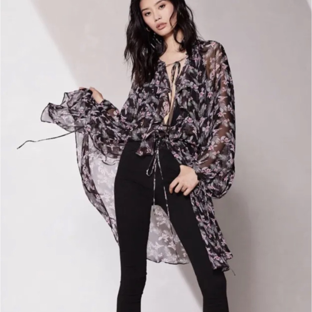 Victoria's Secret Floral Chiffon Duster/ Swim Coverup/ Date Night size XS/S